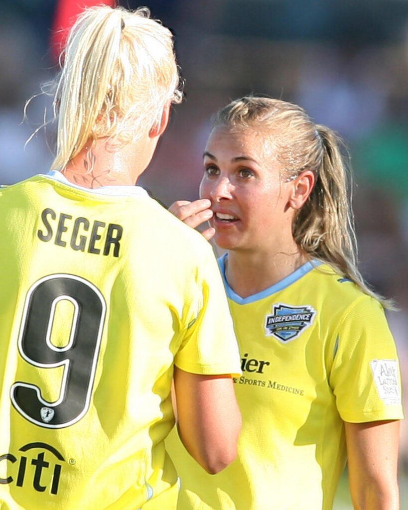 Caroline Seger Sexy swedish footballer – Sport Alerts