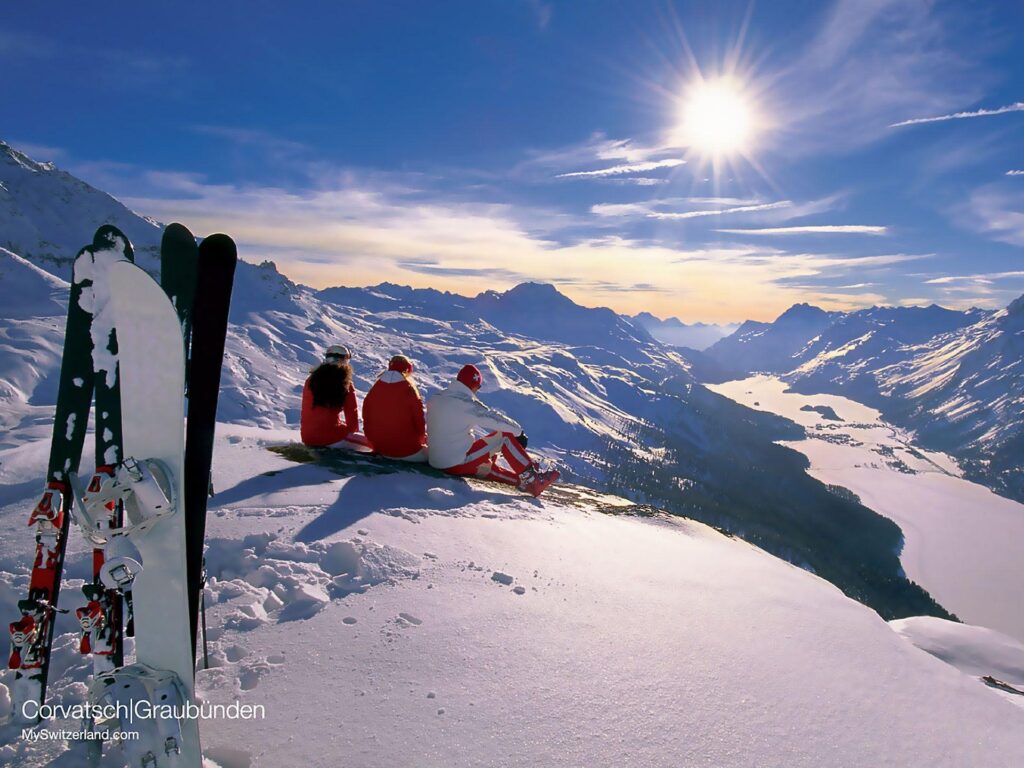 Snowboarding Mountains Pictures 2K Wallpapers