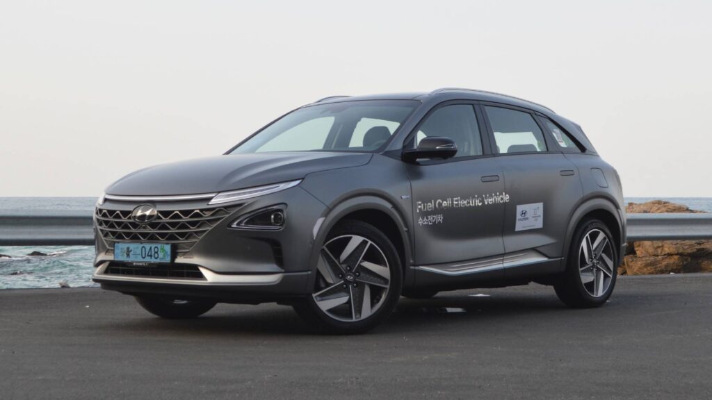 Hyundai Nexo First Drive Hydrogen Cars Are Real, And Really Good