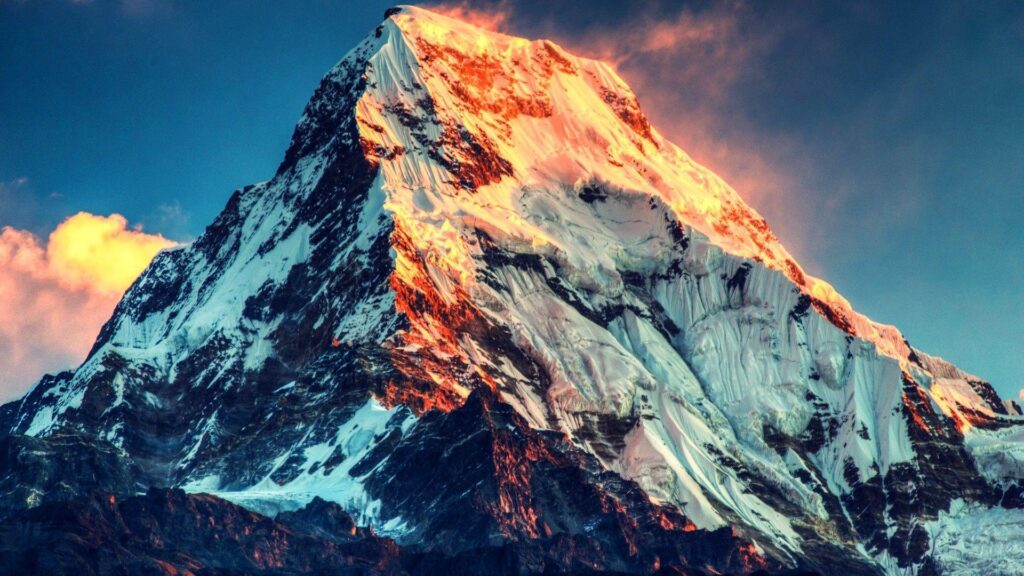 Burning Sunlight Mount Everest 2K Wallpapers » FullHDWpp