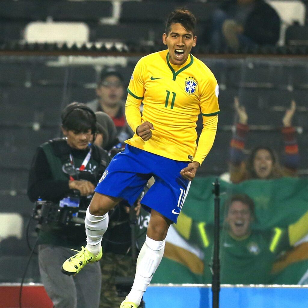 Roberto Firmino chooses Liverpool over Man United in transfer move?