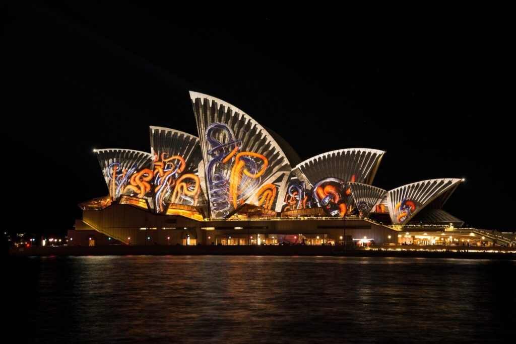 Widescreen backgrounds sydney opera house