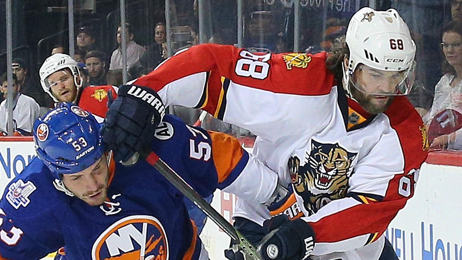 Jaromir Jagr’s th playoff point shows why he’s still a pain in