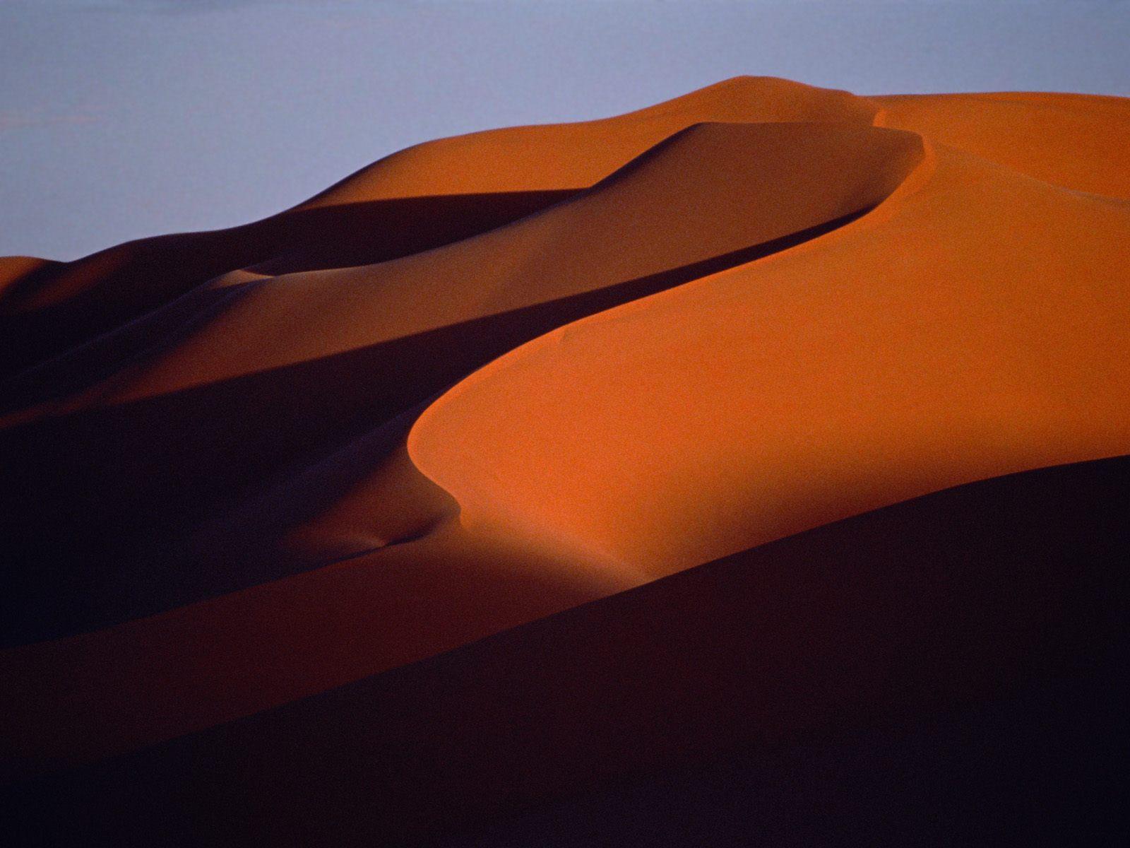 Sand dunes landscape free desk 4K backgrounds