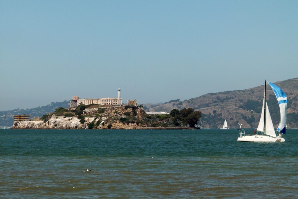 Royalty free alcatraz island Wallpaper