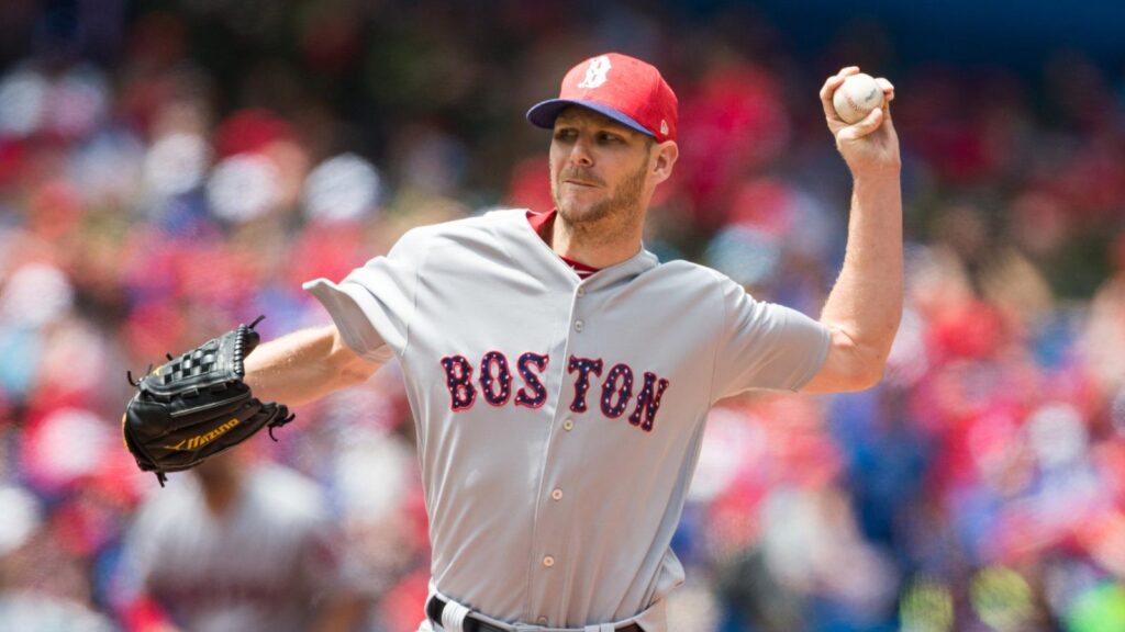 Awesome GIF shows why Chris Sale is so tough to hit – The Sports News