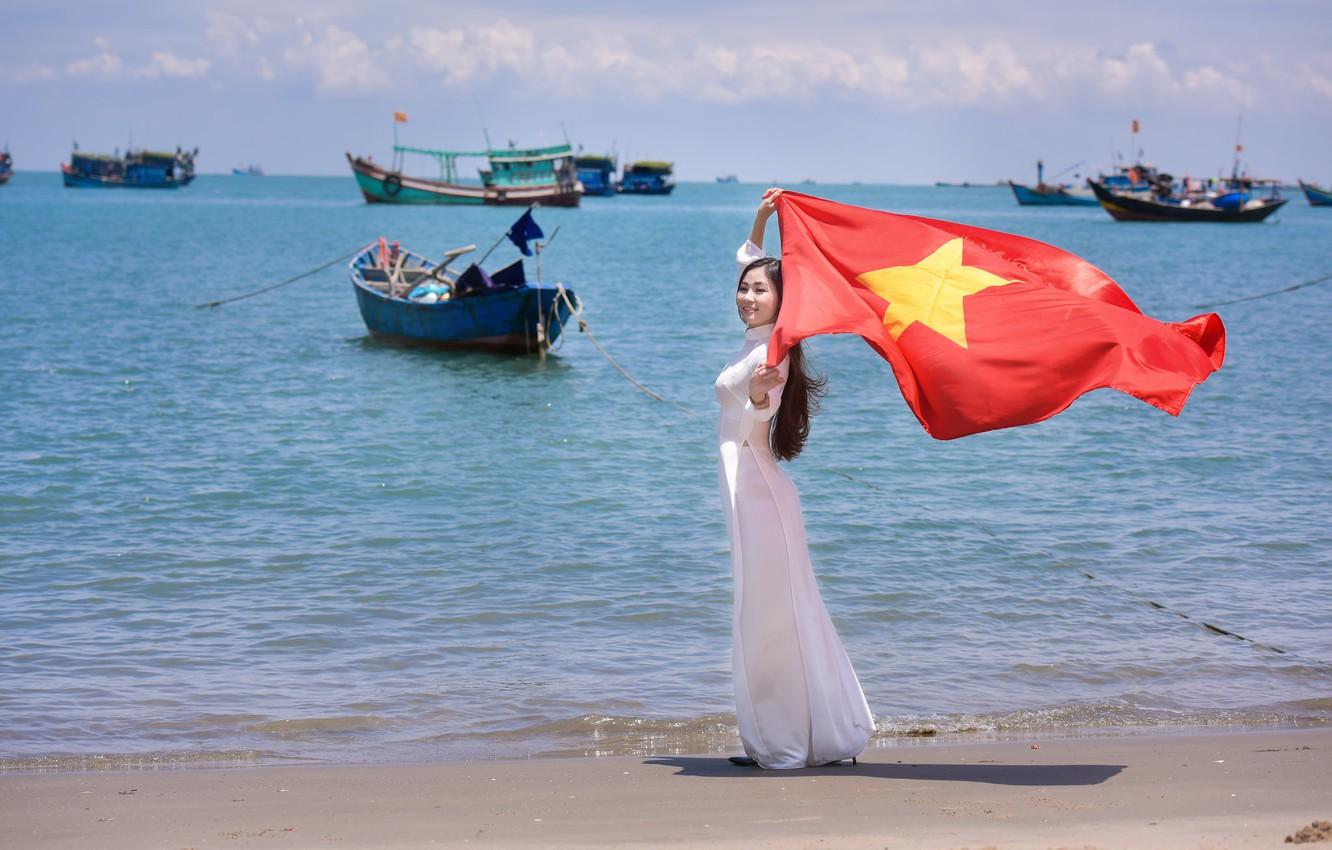 Wallpapers sea, summer, girl, face, boats, dress, flag, Vietnam