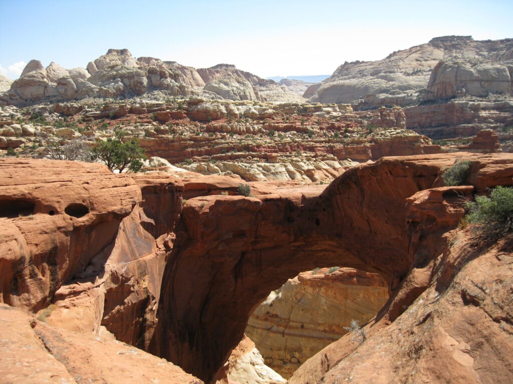 FileCassidy Arch, Capitol Reef National Park K