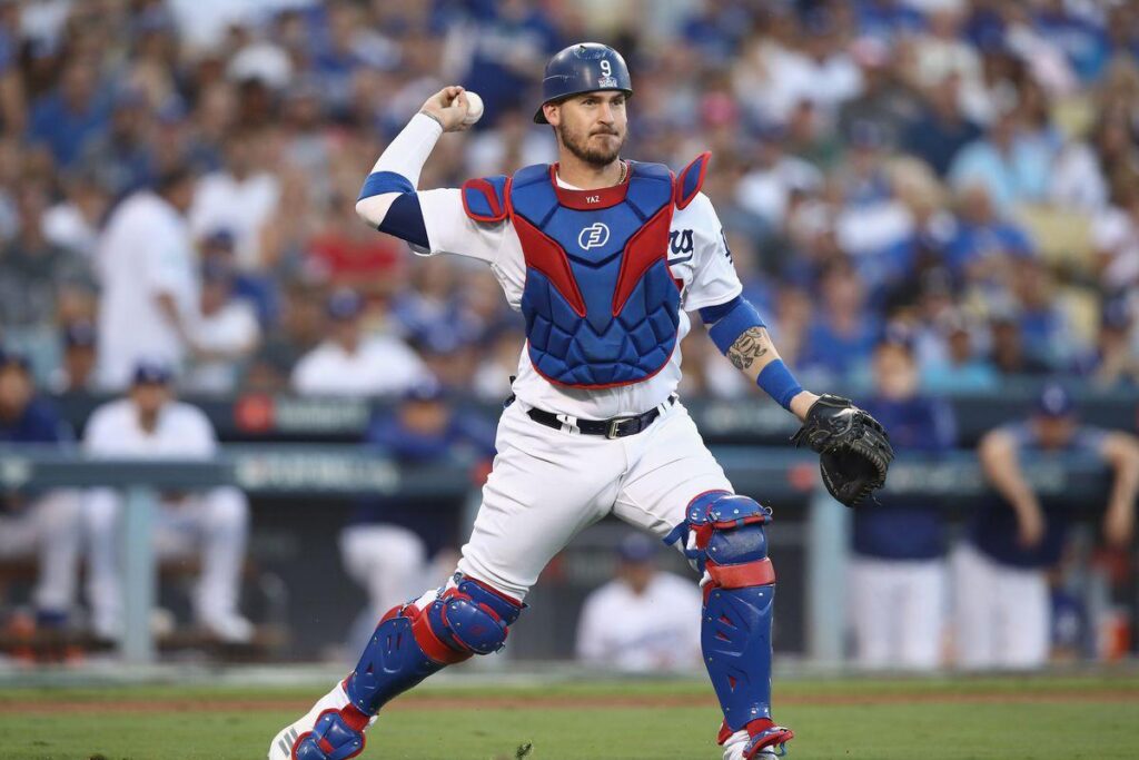 Yasmani Grandal’s deal is great for the Brewers and bad for baseball