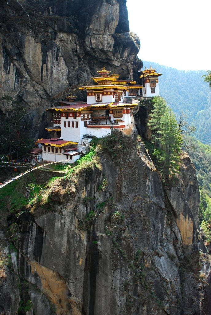 Bhutan rock the house