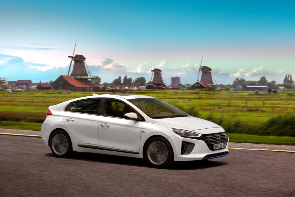 Hyundai IONIQ hybrid Worldwide