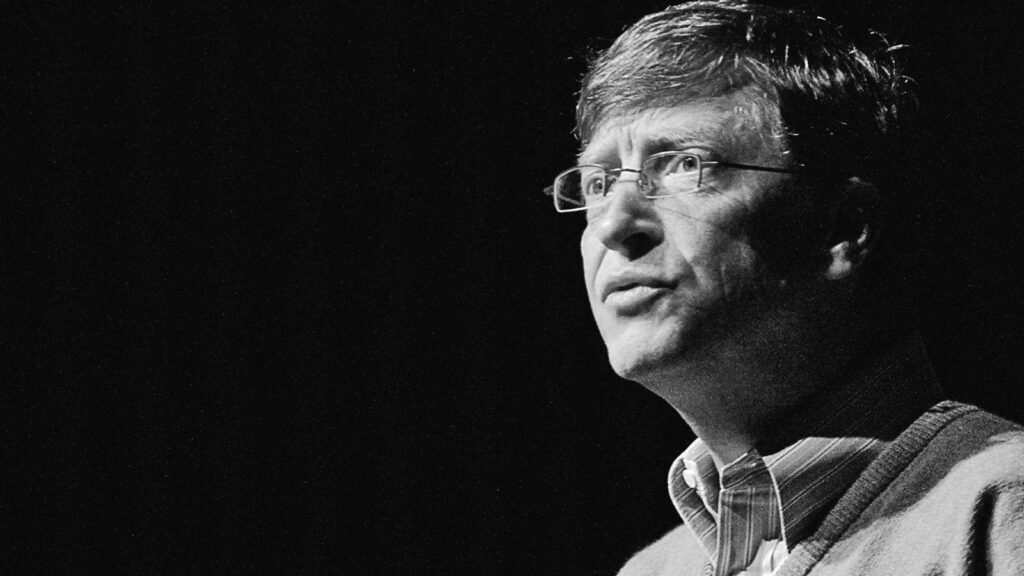 Bill Gates Desk 4K 2K Wallpapers