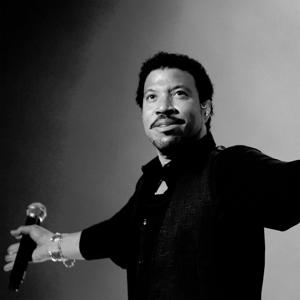 Lionel Richie Wallpapers