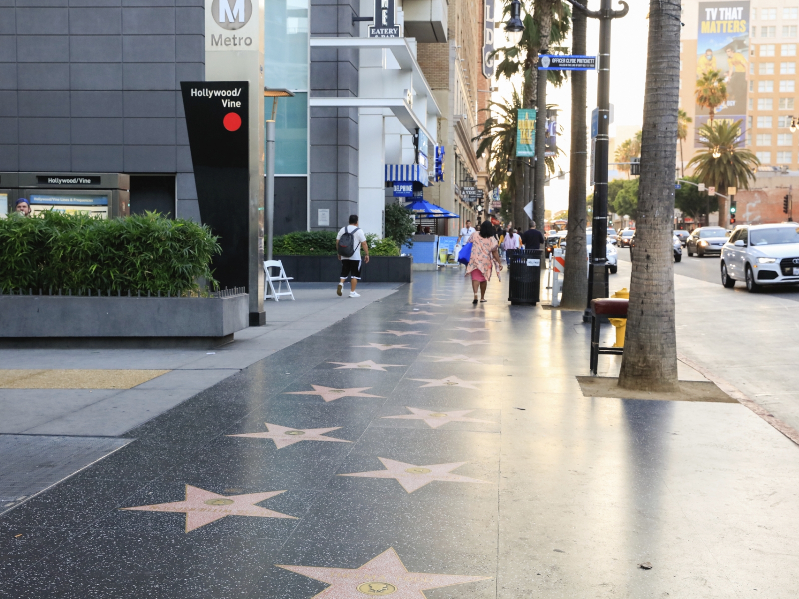 The Guide to the Hollywood Walk of Fame Ceremony