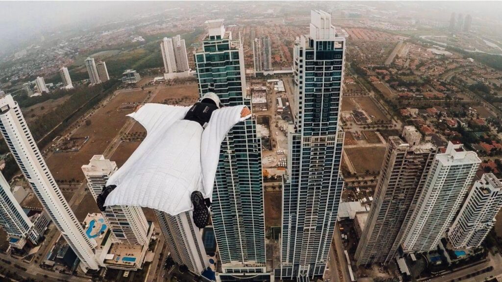 Wingsuit Panama City Skyline wallpapers