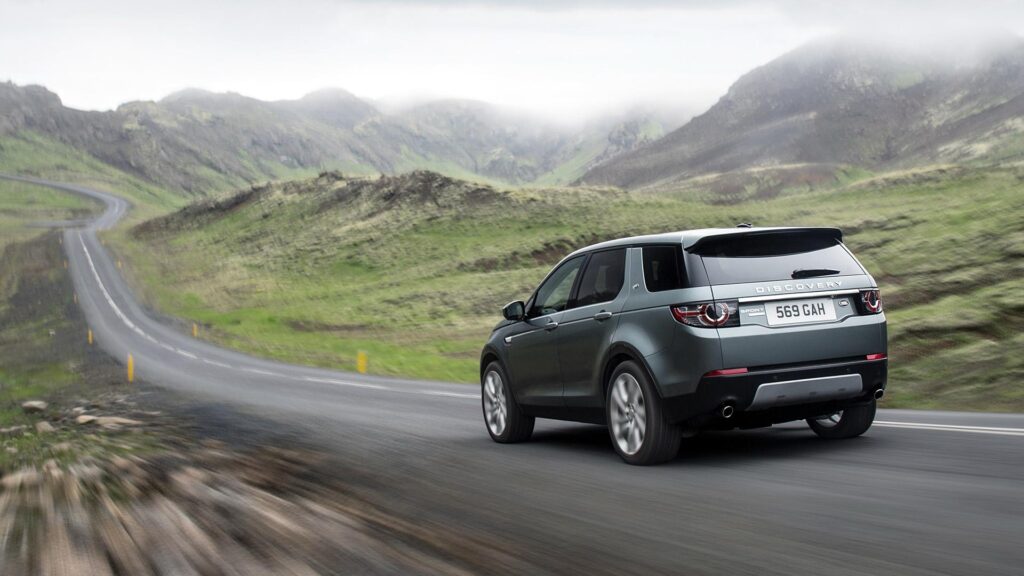 Land Rover Discovery Sport Wallpapers & 2K Wallpaper