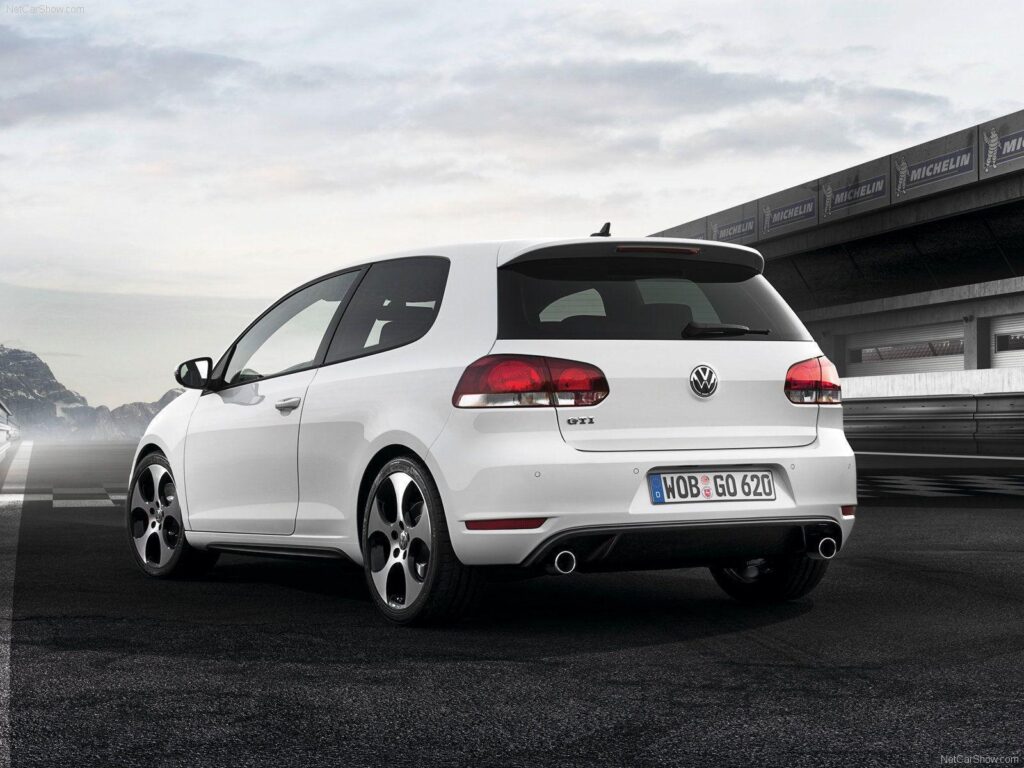 Volkswagen Golf GTI Widescreen Wallpapers Volkswagen