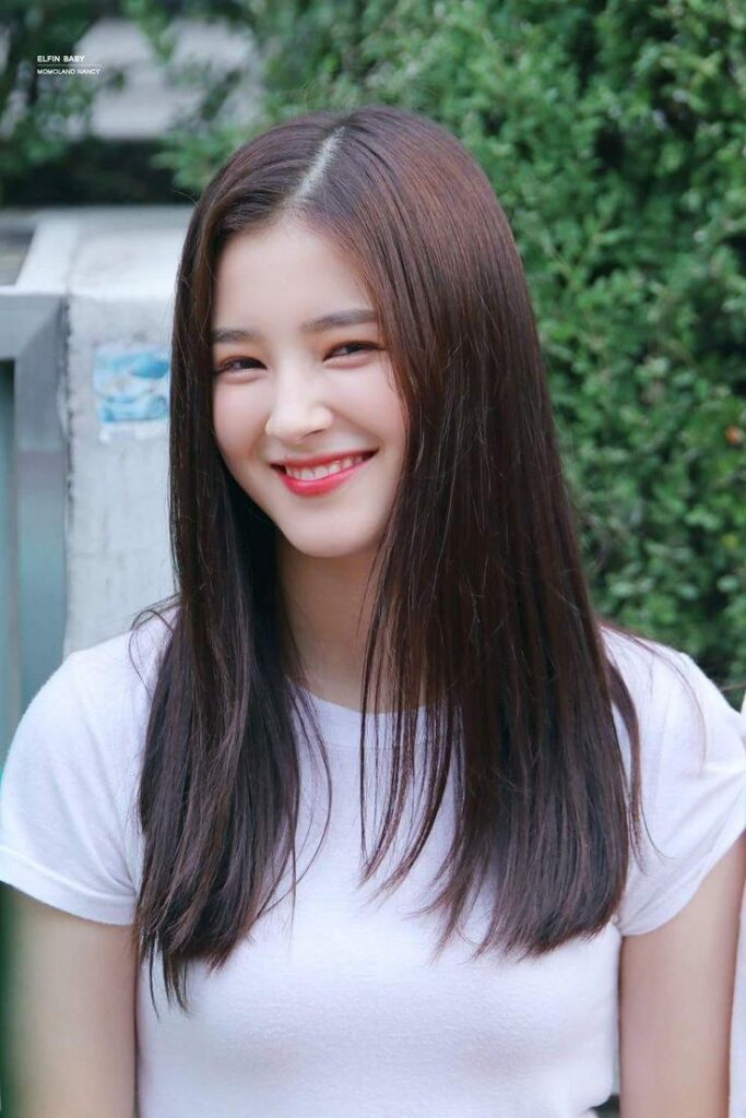 Best Nancy momoland Wallpaper