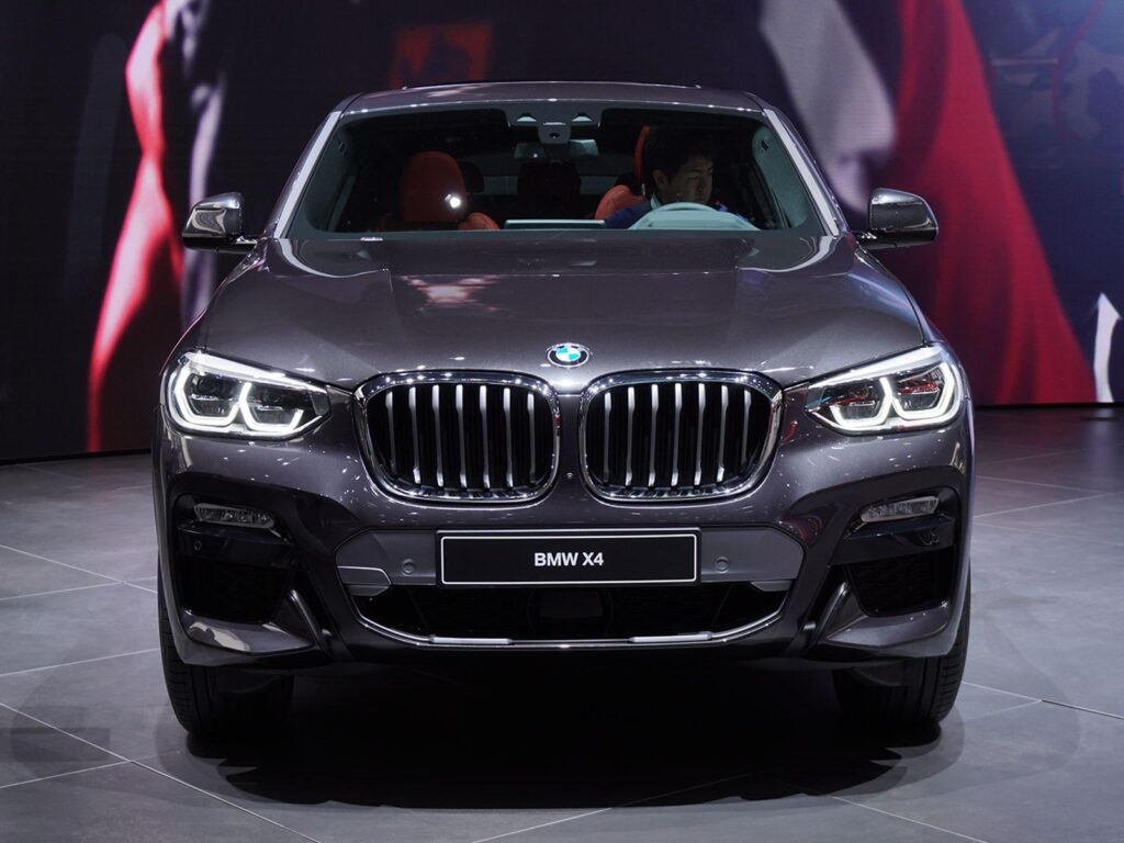 Stylish BMW X SUV Takes A Bow At Geneva