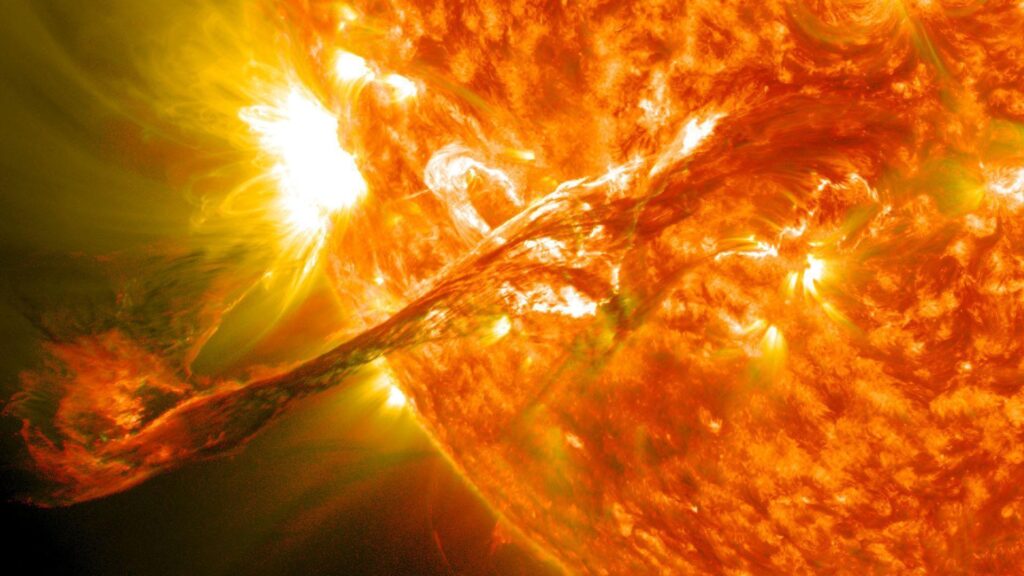 Fantastic shot of a solar flare pics
