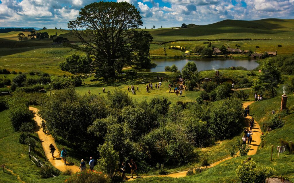 Pictures New Zealand Matamata Hobbiton Nature Pond Parks