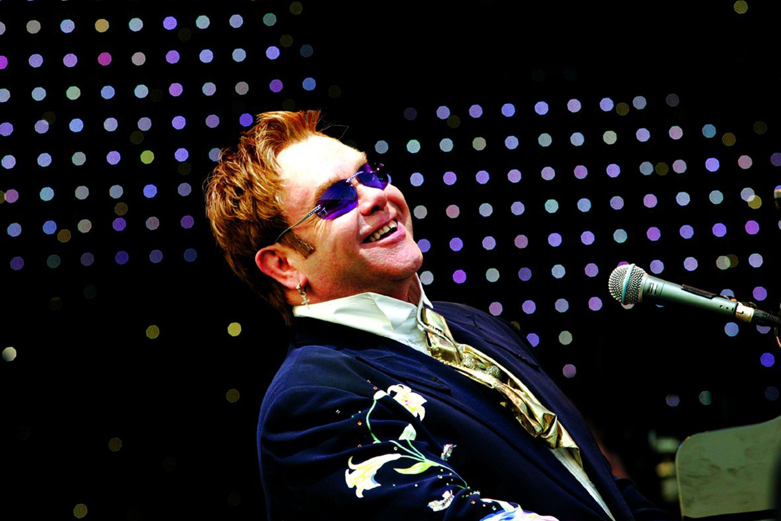 2K Elton John Wallpapers
