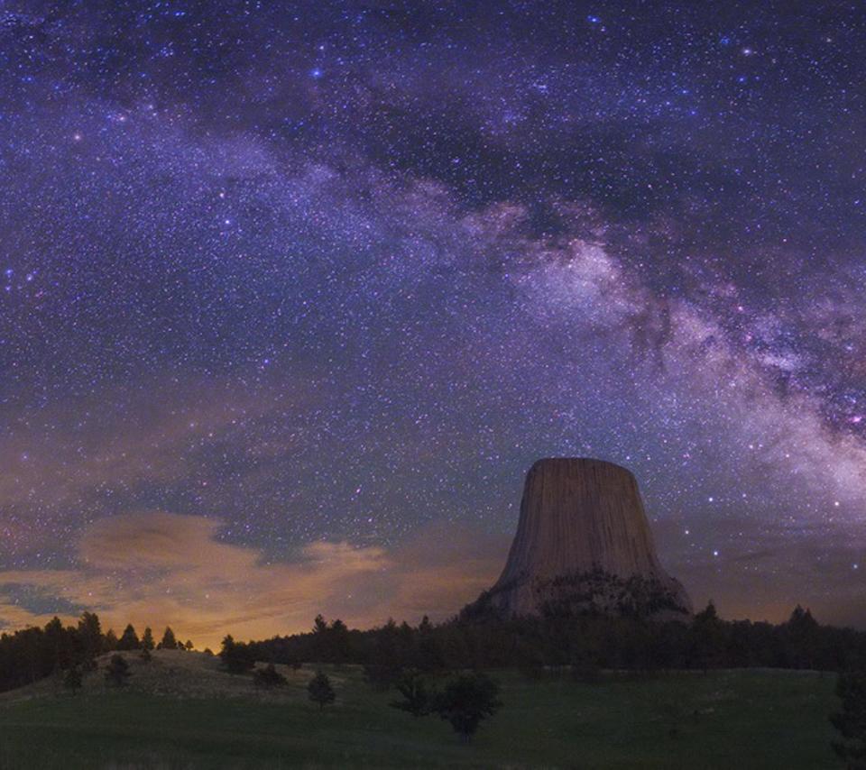 Photo Devils Tower in the album Sky Wallpapers by altacool