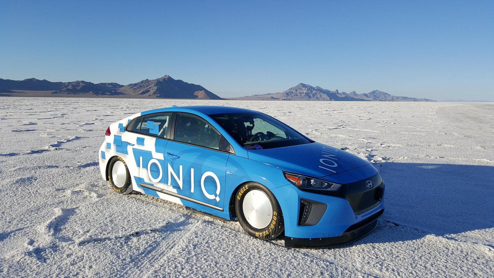 Hyundai Ioniq Hybrid Sets Speed Record At Bonneville Salt Flats