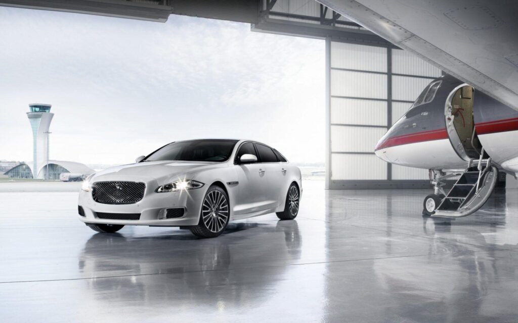 Jaguar XJ Ultimate k 2K Wallpapers