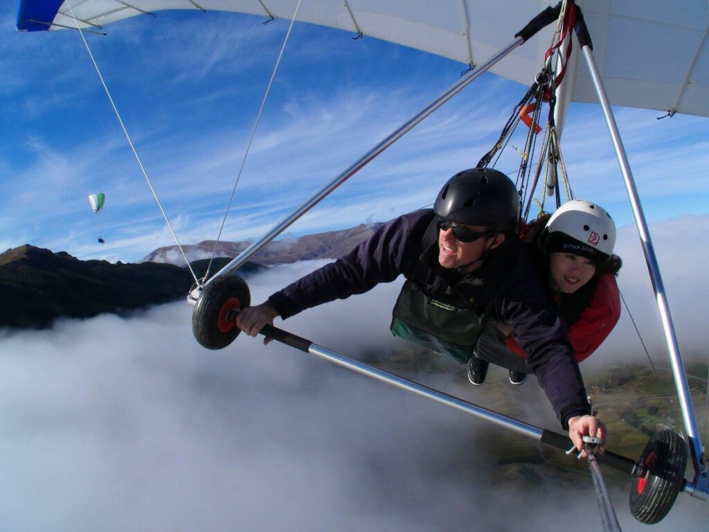 Hang gliding flight fly extreme sport glider