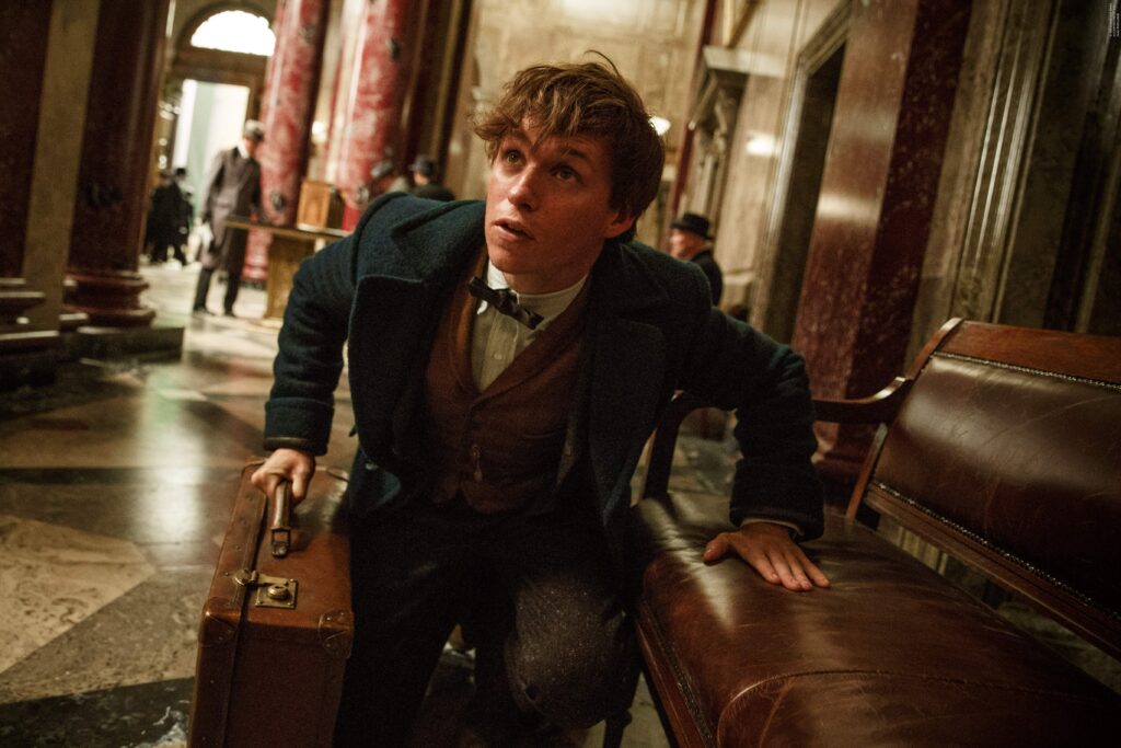Fantastic Beasts and Where to Find Them 2K Wallpapers