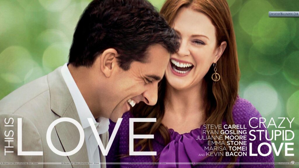 Julianne Moore and Steve Carell in Crazy, Stupid, Love Wallpapers
