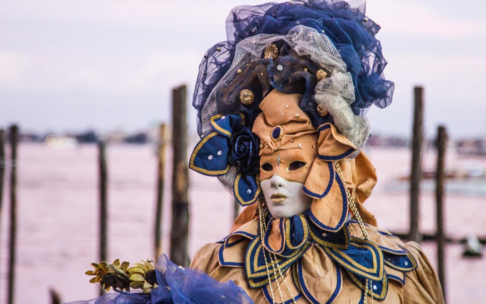 In Pictures Striking Wallpaper Of Venice Carnival