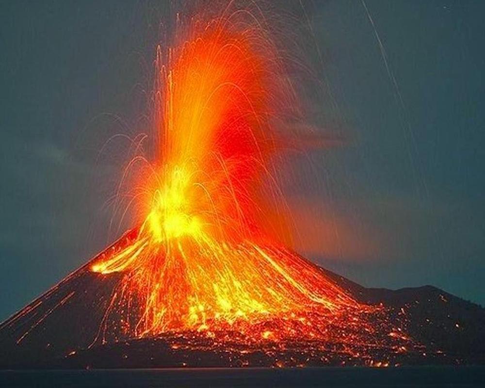 Krakatau Volcano Wallpapers for Android
