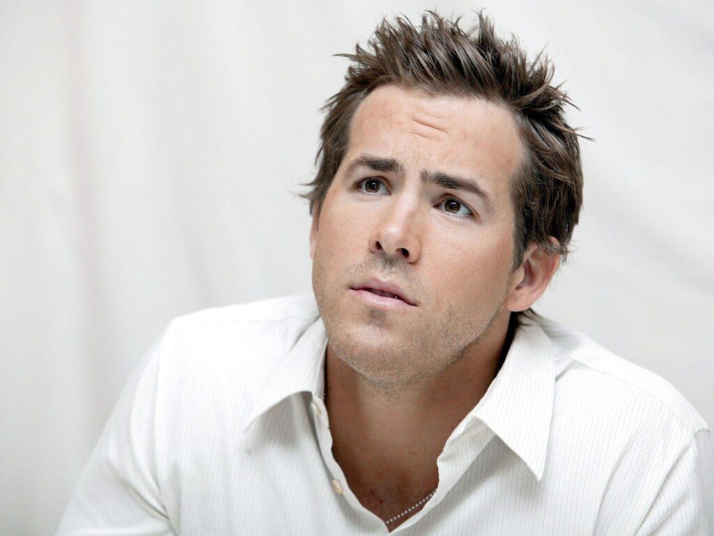 Ryan Reynolds pictures and 2K wallpapers