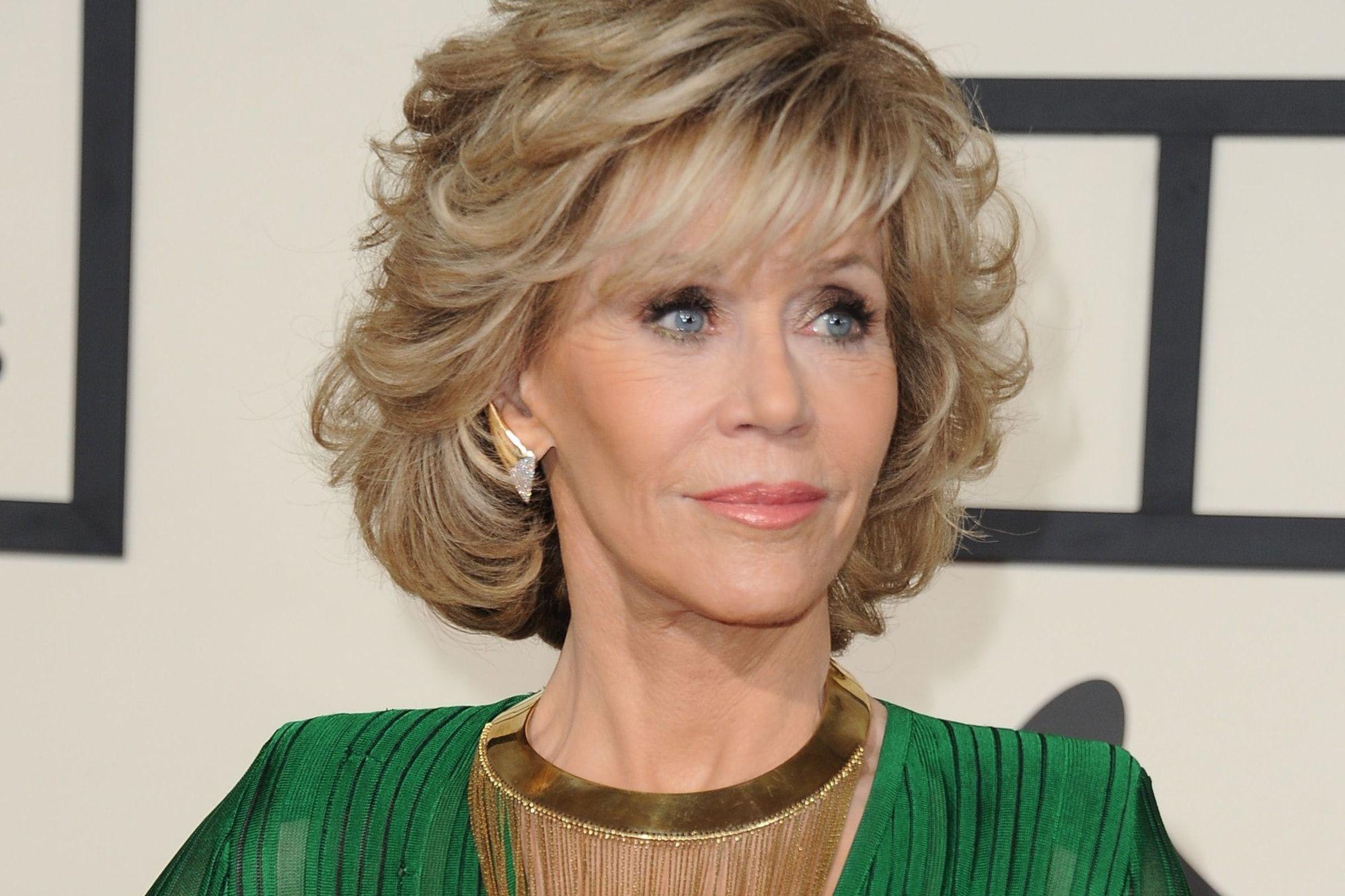 Jane Fonda 2K Desk 4K Wallpapers
