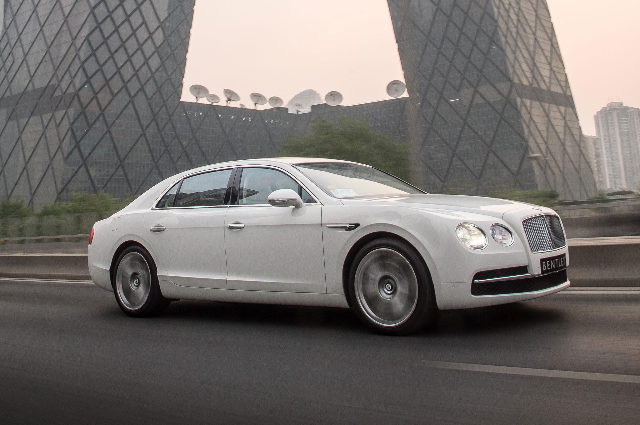 White Bentley Continental Flying Spur
