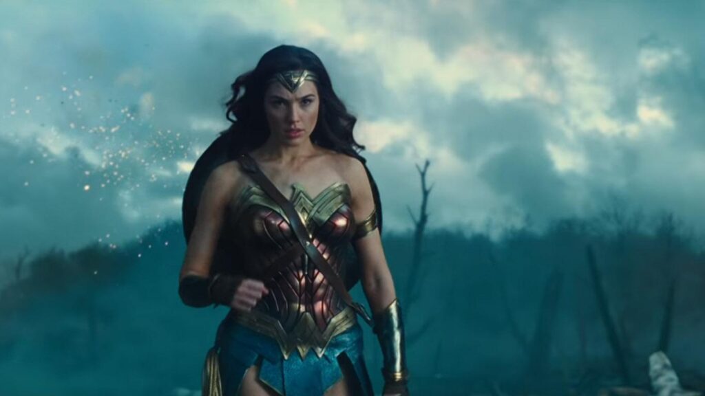 Wonder Woman’s Golden New Costume – Wonder Woman News