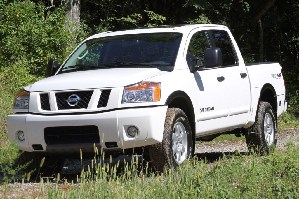 Nissan Titan Wallpapers for Laptops