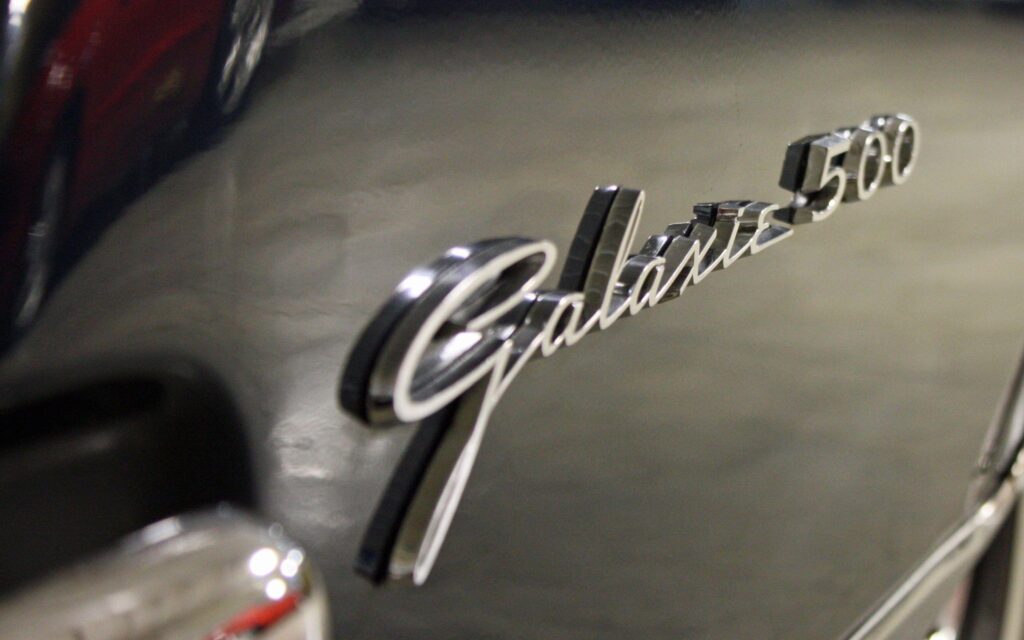 Ford Galaxie 2K Wallpapers