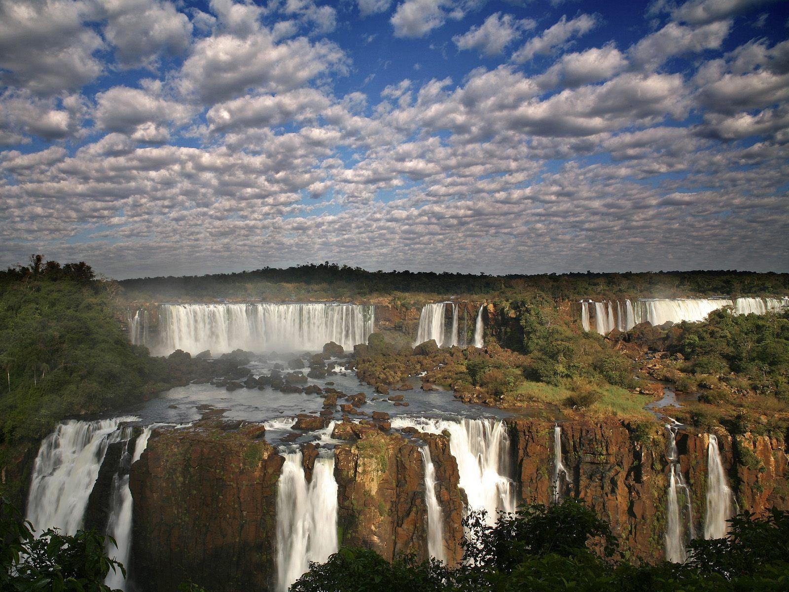 Iguazu Falls desk 4K wallpapers