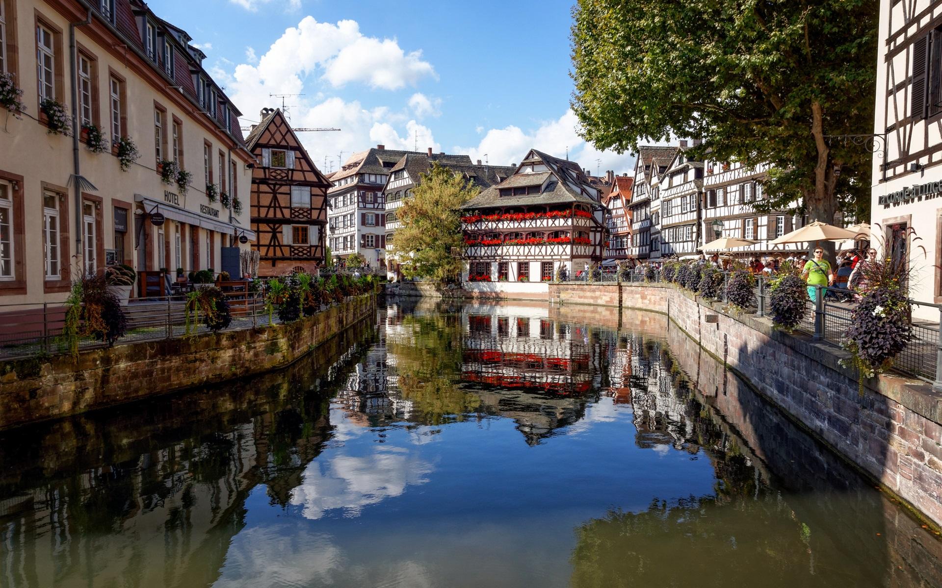 Wallpapers Strasbourg, France, houses, river, trees HD