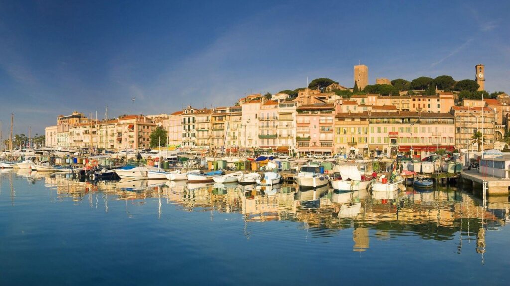 Yachts at coast in Cannes, France wallpapers and Wallpaper