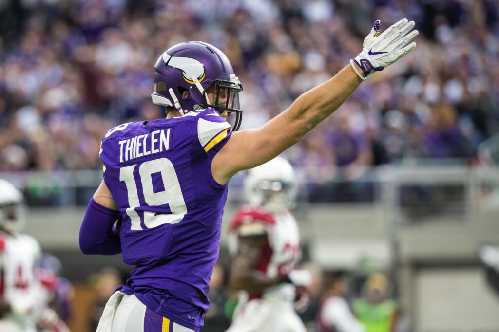 Minnesota Vikings reach deal to keep Adam Thielen