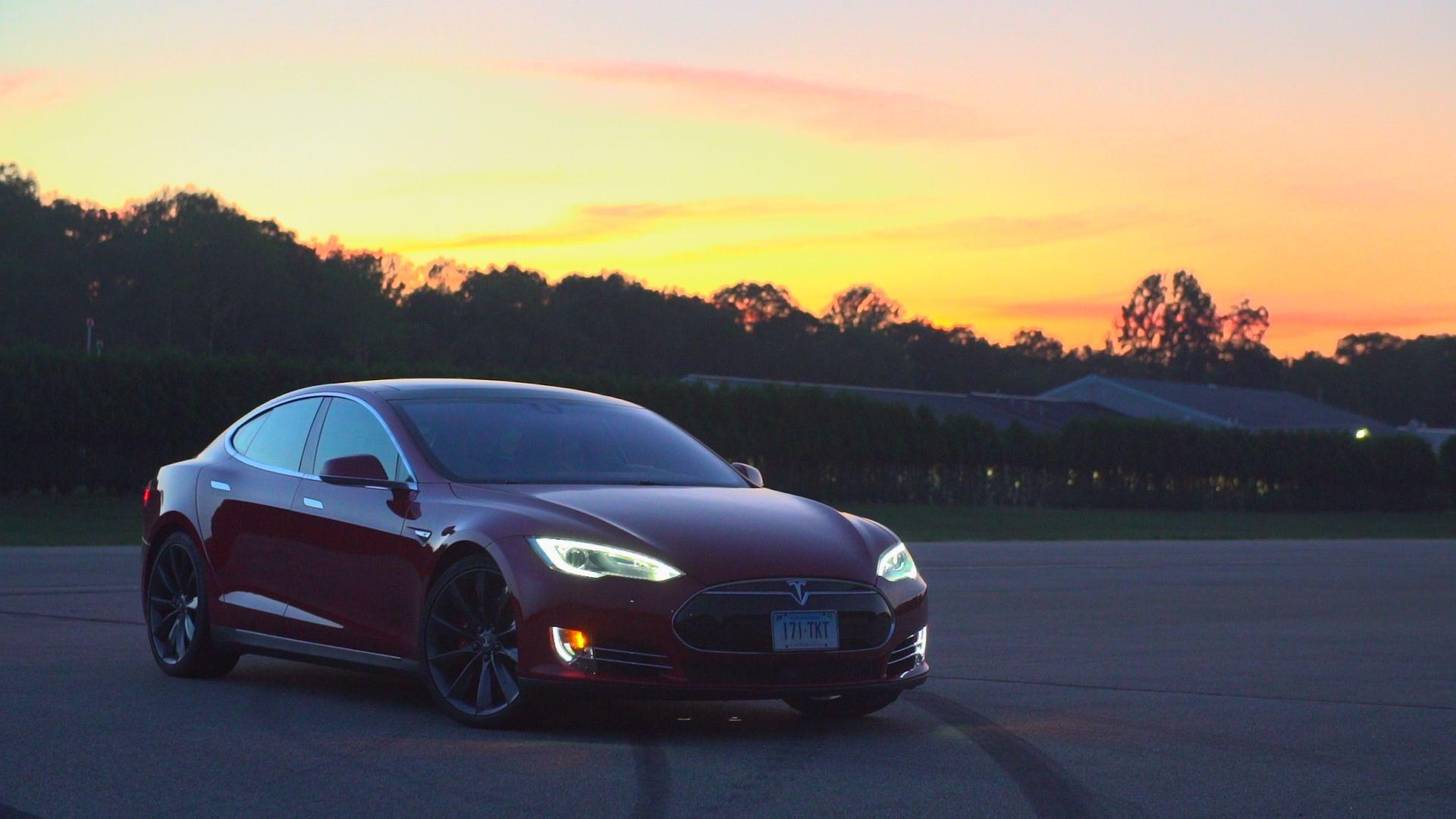 Tesla Model S PD Earns 4K Road Test Score