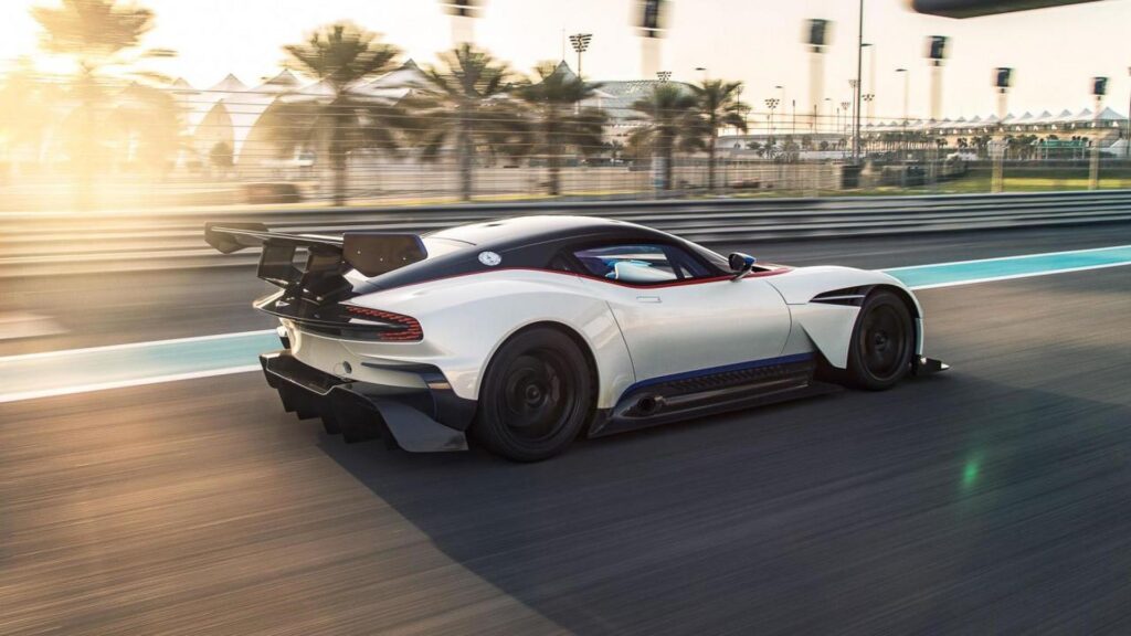 Latest 4K Gear TV trailer contains Aston Martin Vulcan