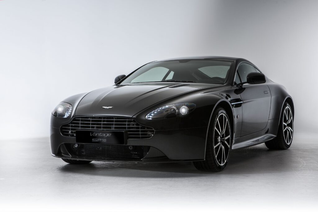 Cars Aston Martin V Vantage N wallpapers