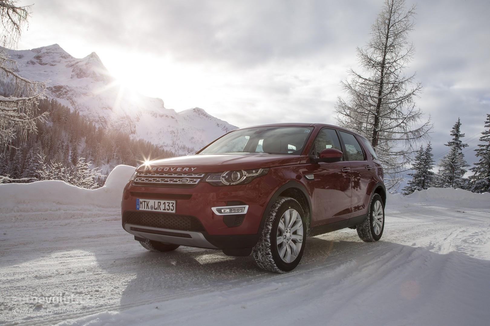 Land Rover Discovery Sport 2K Wallpapers All the Right Moves