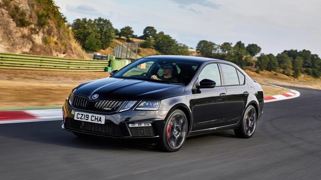 Skoda creates new special edition Octavia vRS Challenge for the UK