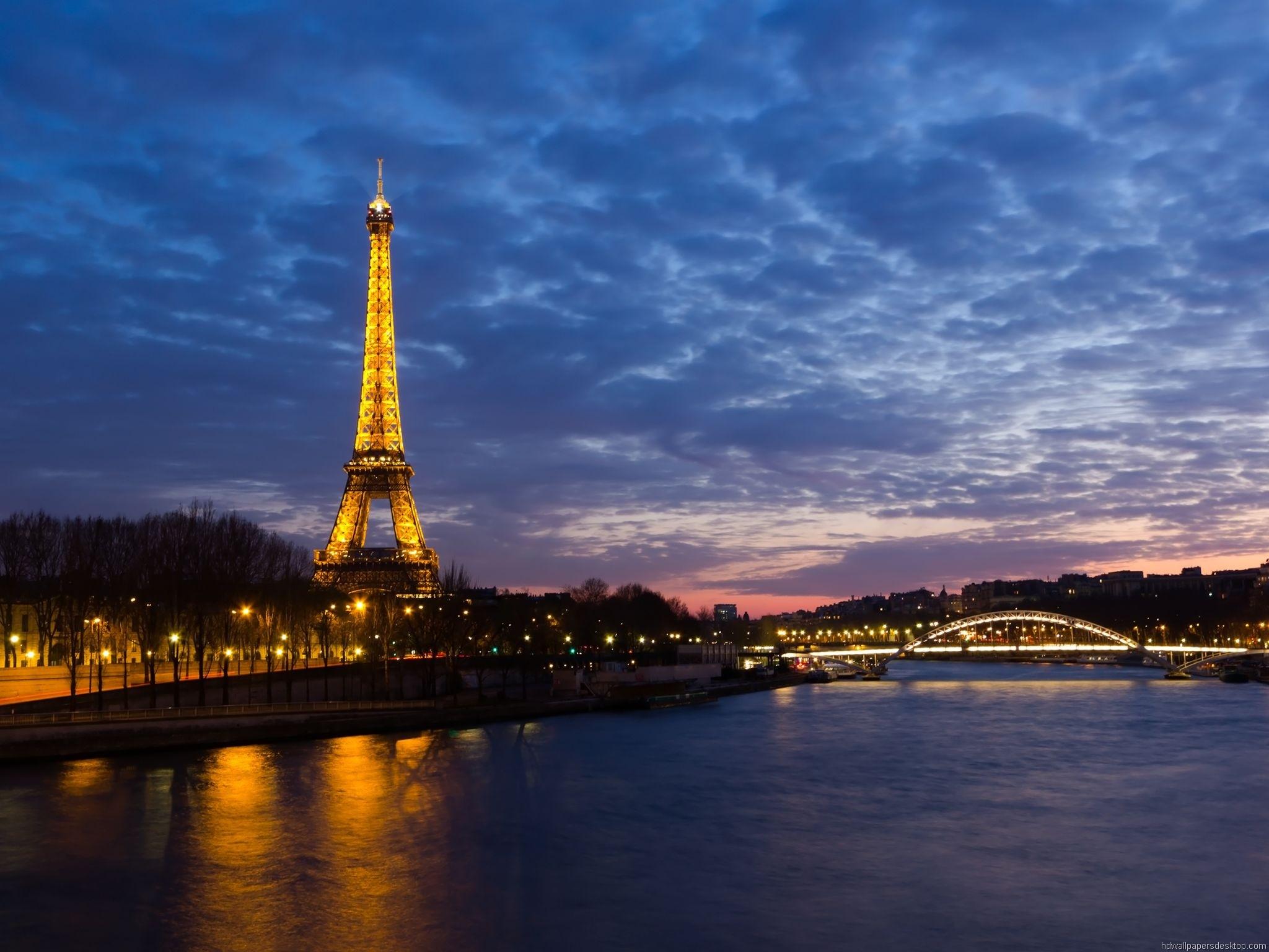 Paris Backgrounds For Ipad Air Desk 4K Wallpapers High